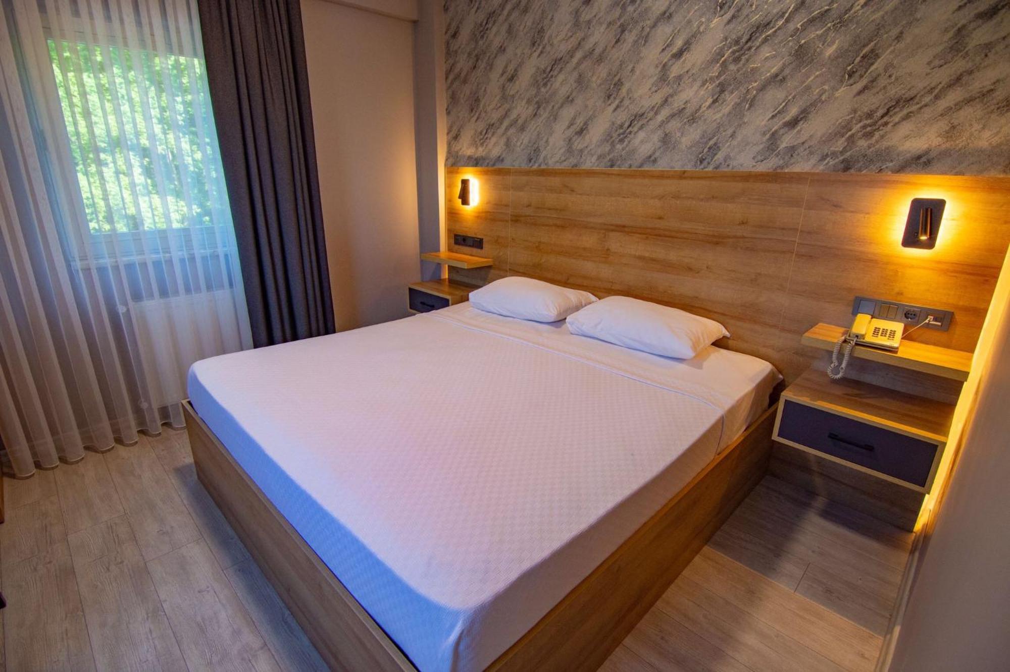 Sandal Otel Trabzon Bagian luar foto