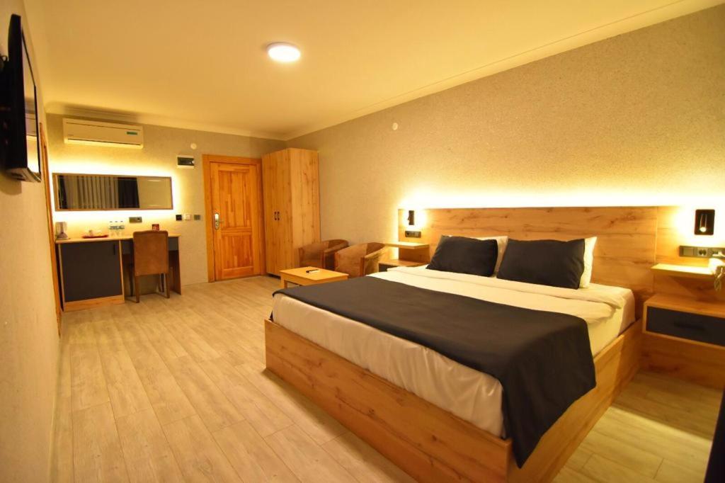 Sandal Otel Trabzon Bagian luar foto