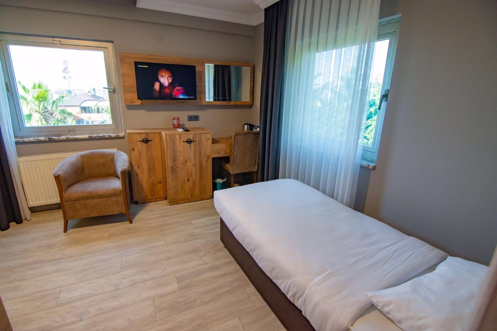Sandal Otel Trabzon Bagian luar foto